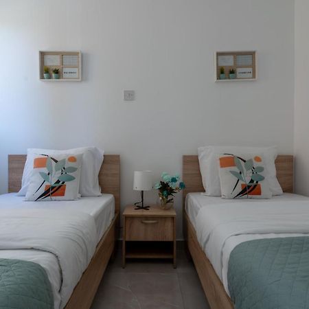 Andrea 3-Bedroom Apt In Mackenzie Larnaca Exteriér fotografie