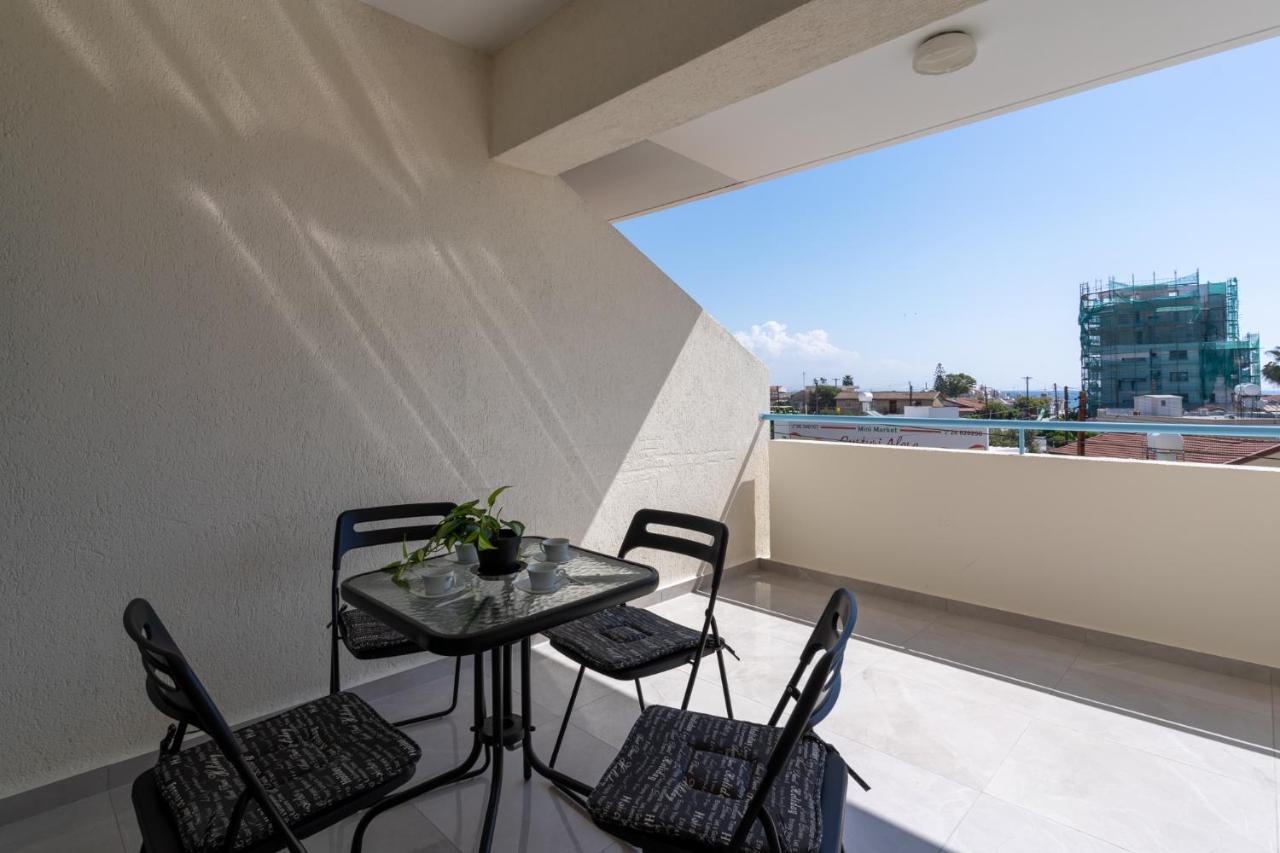 Andrea 3-Bedroom Apt In Mackenzie Larnaca Exteriér fotografie
