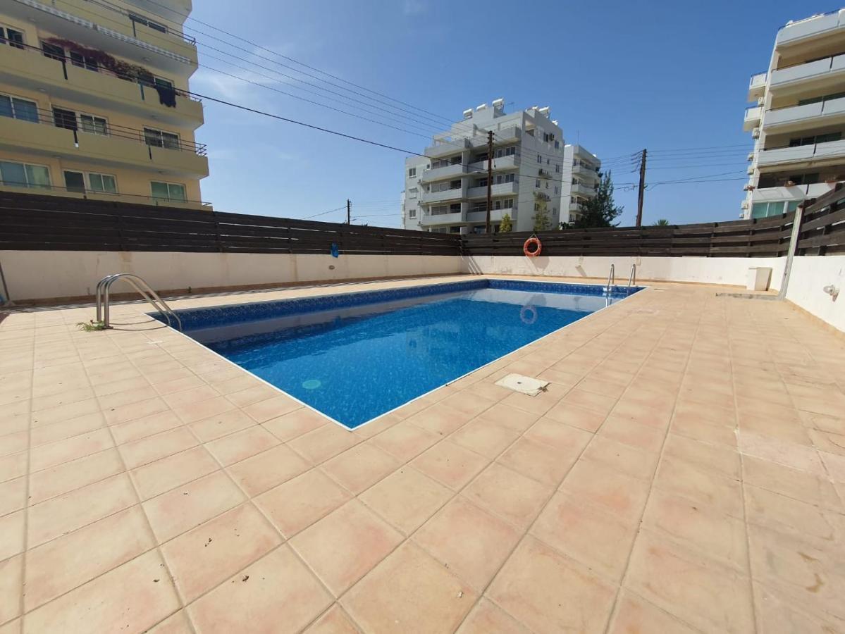 Andrea 3-Bedroom Apt In Mackenzie Larnaca Exteriér fotografie